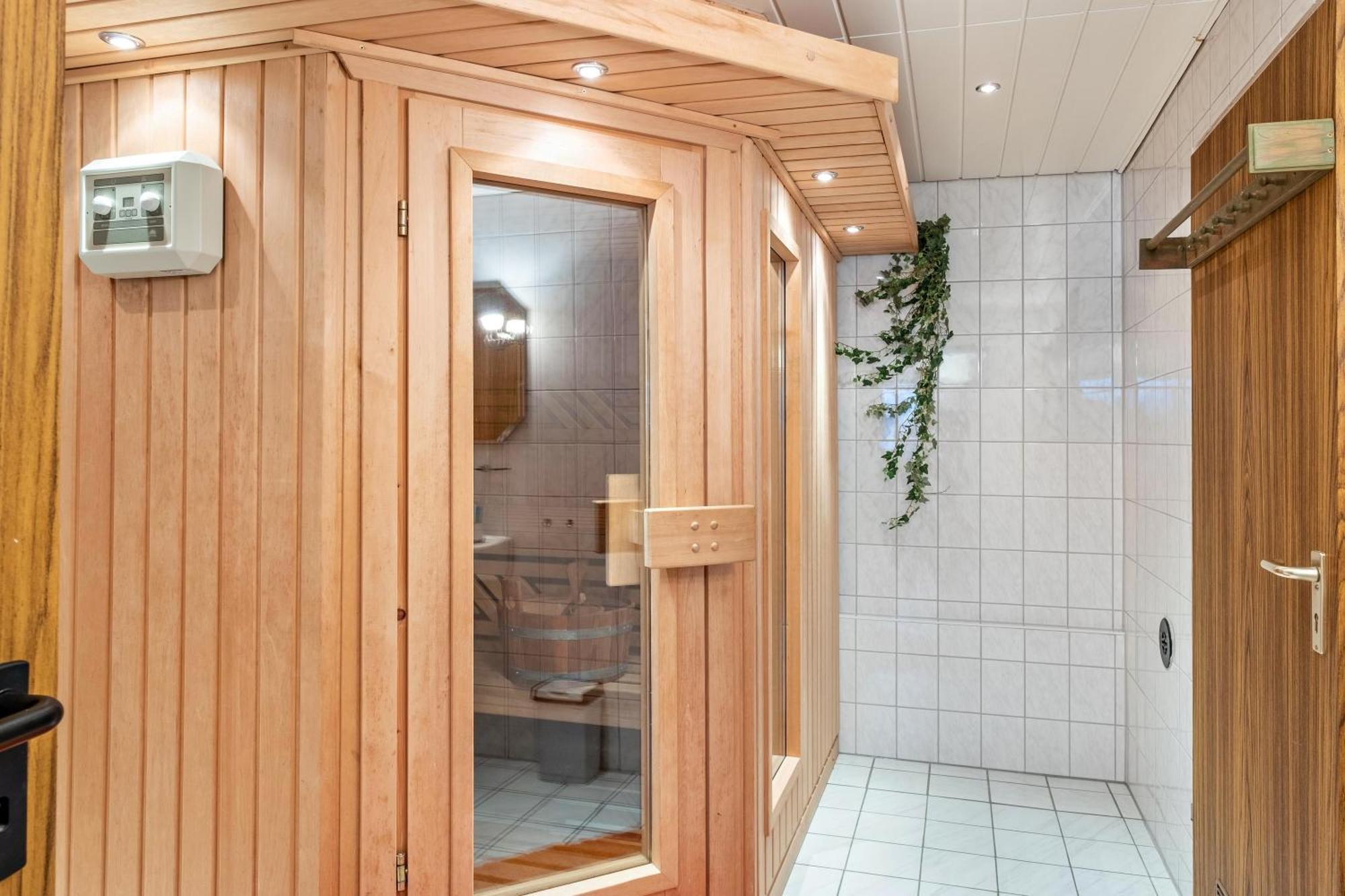 Ferienwohnung Bei Franka Mit Sauna Фрайбург-у-Брайсгау Екстер'єр фото